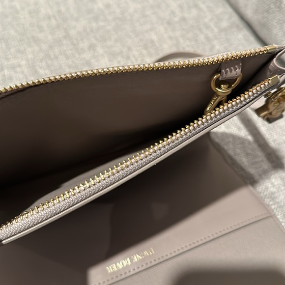 EUC Dagne Dover Essentials Clutch Wallet crossbody purse Bleecker Blush - Picture 4 of 7